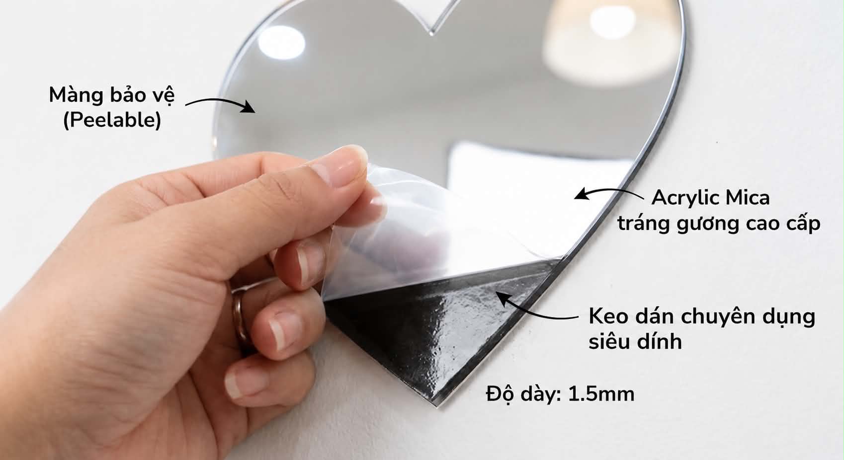 Gương Dán Tường Tự Dính Hình Trái Tim 3D LUMINA